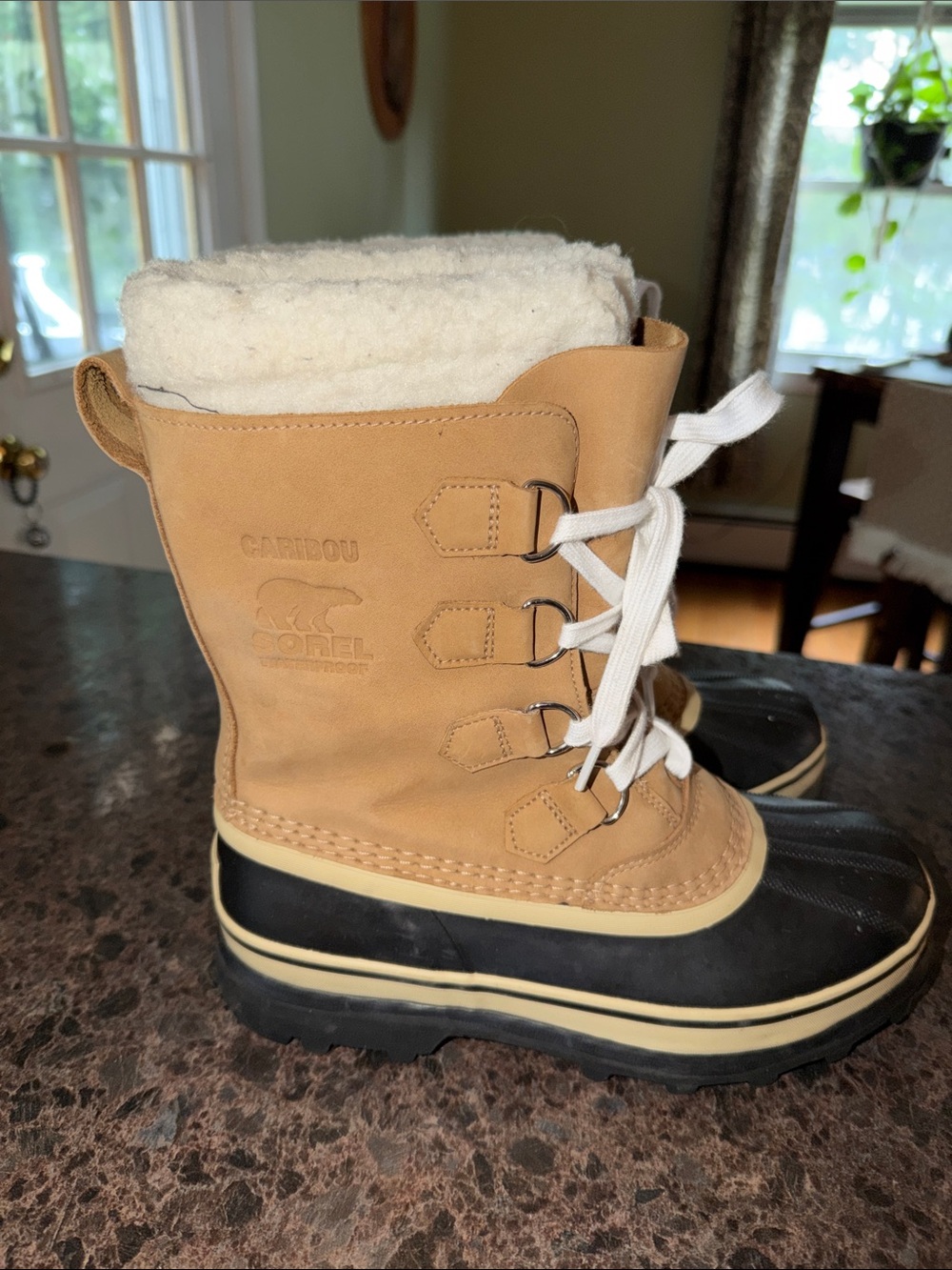 Sorel Women's Tan and Black Winter Lace-Up Rubber Boots 9